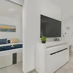 Apartamento Family Herberta With Terrace And Parking By Rent Like