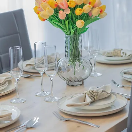 Appartamento Family Herberta With Terrace And Parking By Rent Like