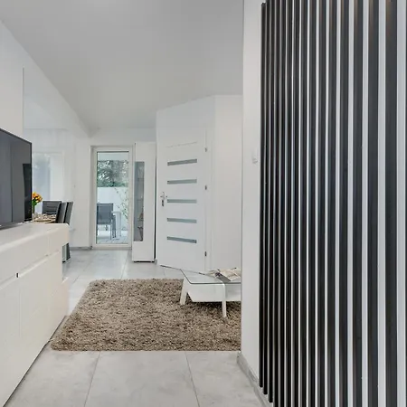 Family Herberta With Terrace And Parking By Rent Like *