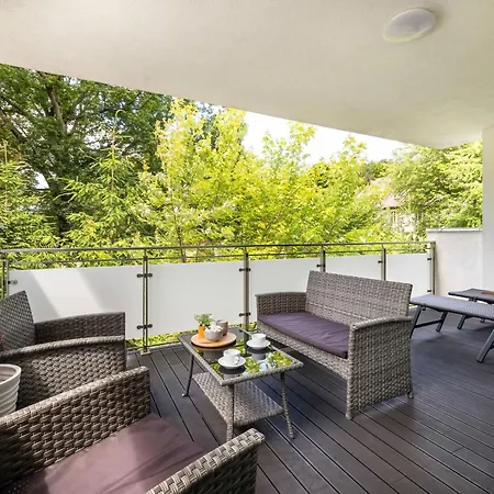 Appartamento Family Herberta With Terrace And Parking By Rent Like