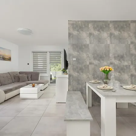 Apartament Family Herberta With Terrace And Parking By Rent Like *