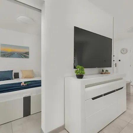 Lägenhet Family Herberta With Terrace And Parking By Rent Like